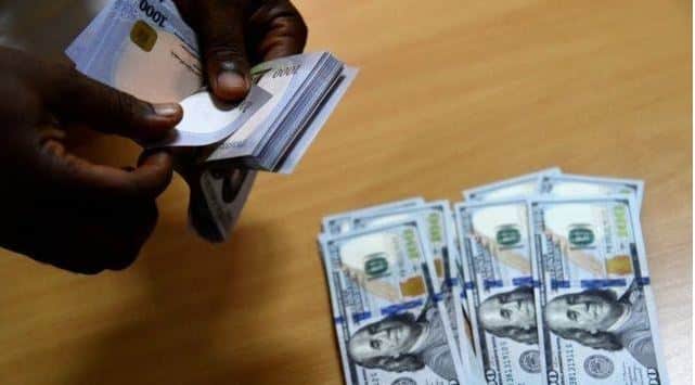 Nigerian Naira Holds Steady in Official FX Market but Weakens to ₦1,515/$1 in Parallel Trading