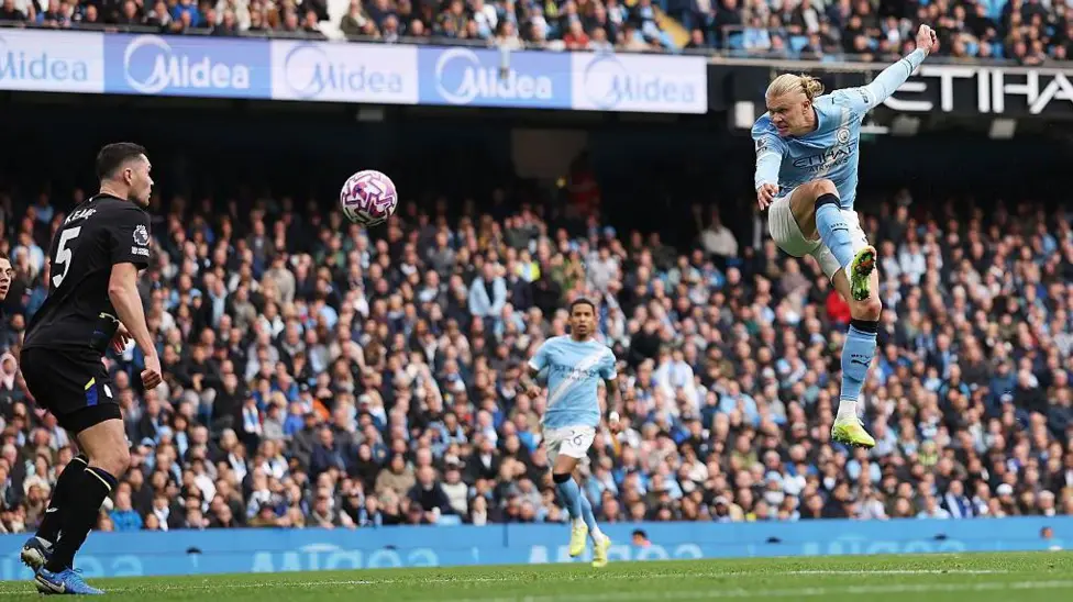 Erling Haaland's Double Strike Secures Manchester City Victory Over Everton