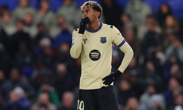 Hansi Flick to Lamine Yamal: 'Forget Chelsea Defeat, Focus on Alaves Clash'