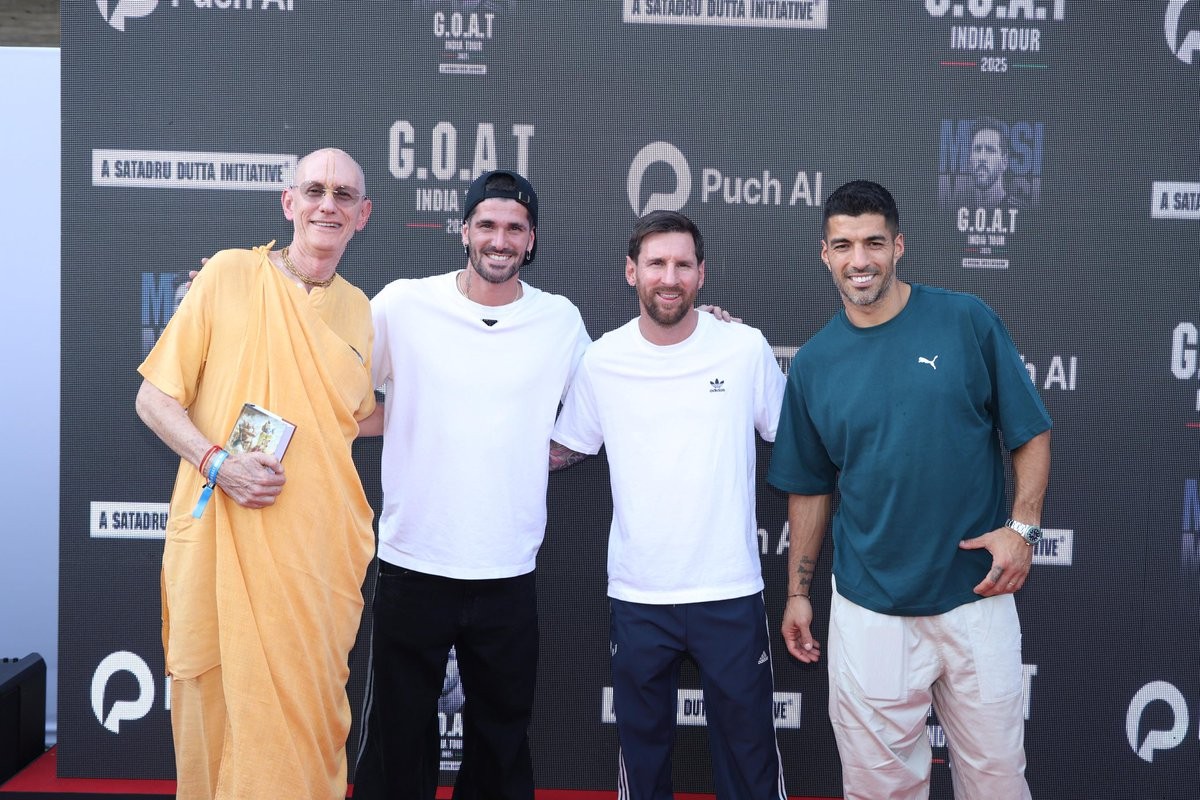 Lionel Messi Concludes India Tour in New Delhi, Hints at Football Return
