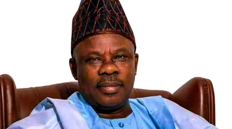 Amosun Declares APC United Behind Tinubu, Calls for One Voice in Presidential Primaries