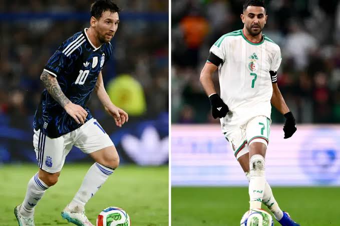 Argentina vs Algeria Fans Clash in New York Times Square Before 2026 World Cup Opener – Video
