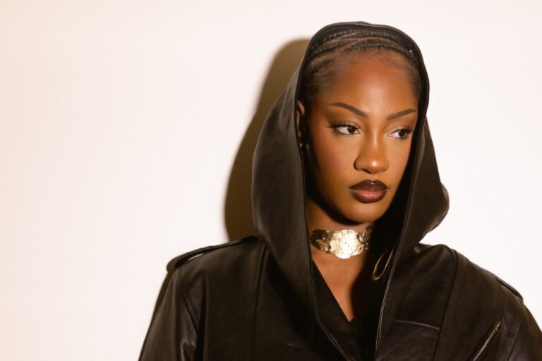 Tems Explains Why She Avoids Dating Nigerian Celebrities: 'We Don't Do That Over Here'