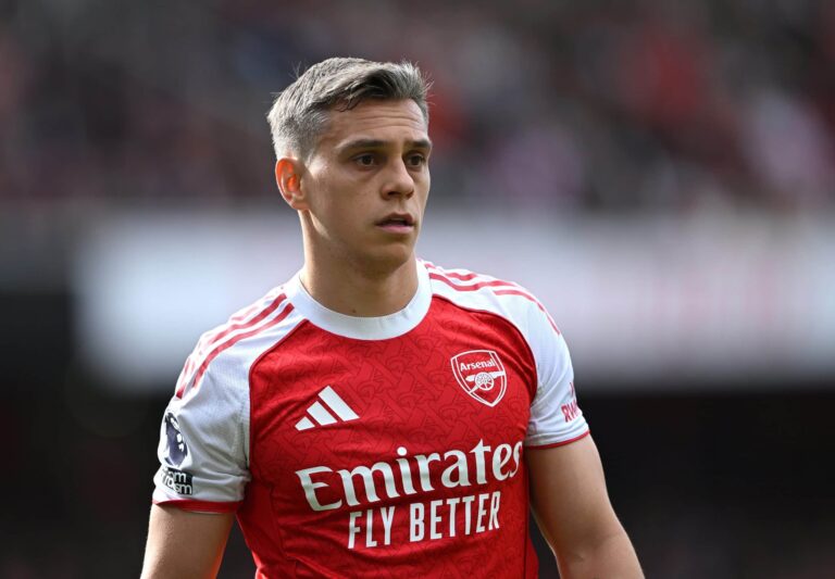 Arsenal Accepts €20m Beşiktaş Bid for Leandro Trossard as Player Holds Transfer Decision
