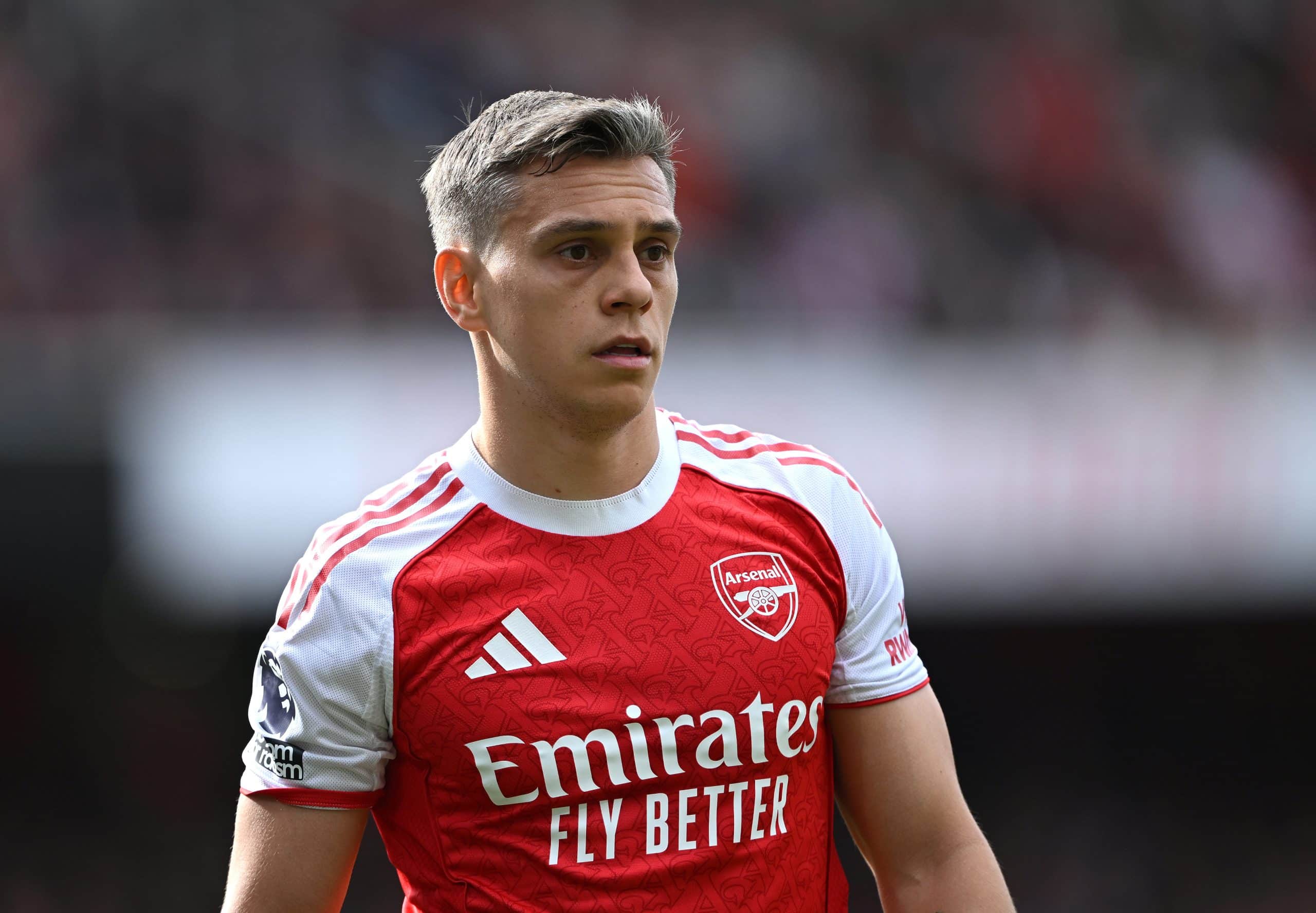 Arsenal Accepts €20m Beşiktaş Bid for Leandro Trossard as Player Holds Transfer Decision