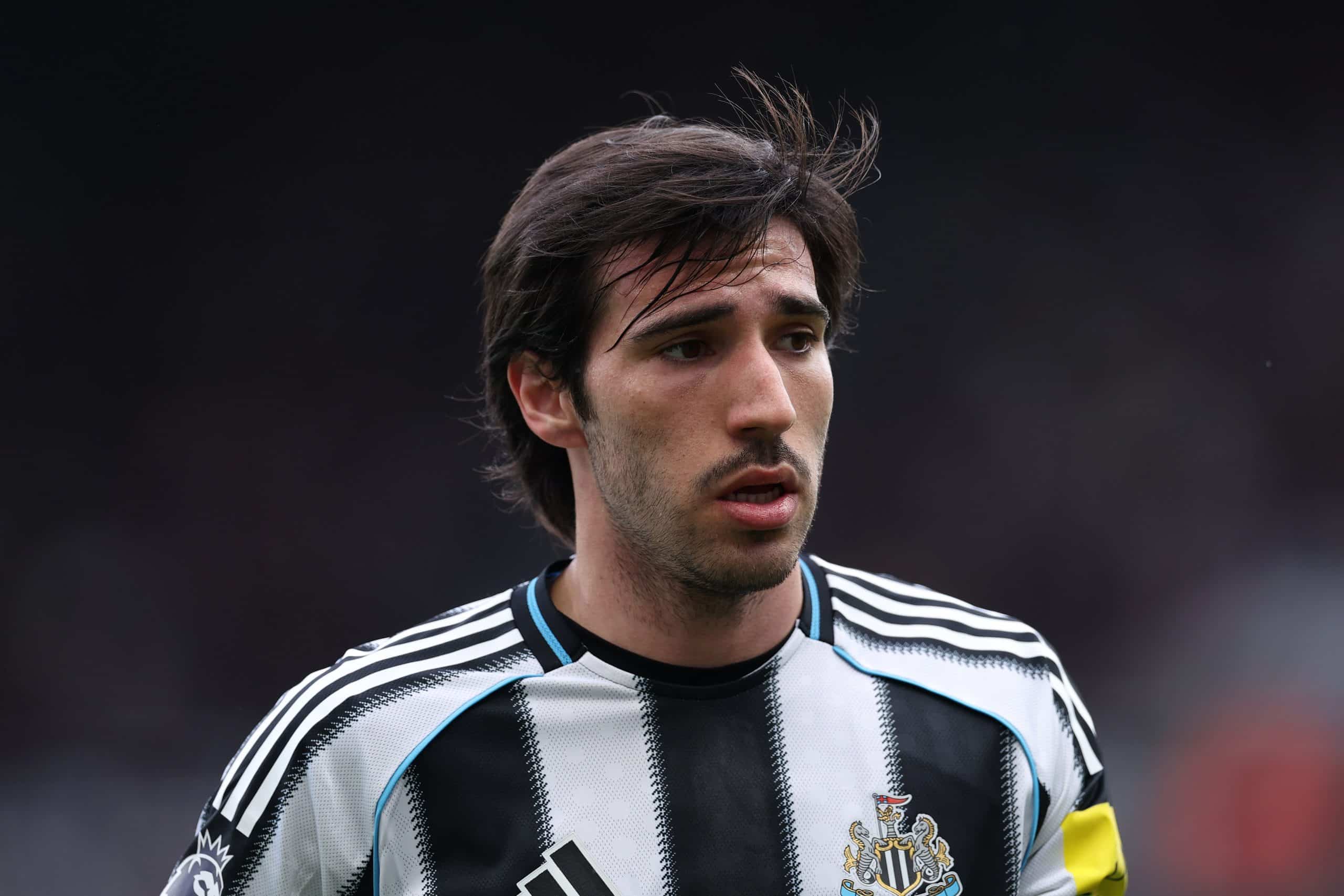 Tottenham Agree Club-Record £100m Deal for Newcastle's Sandro Tonali