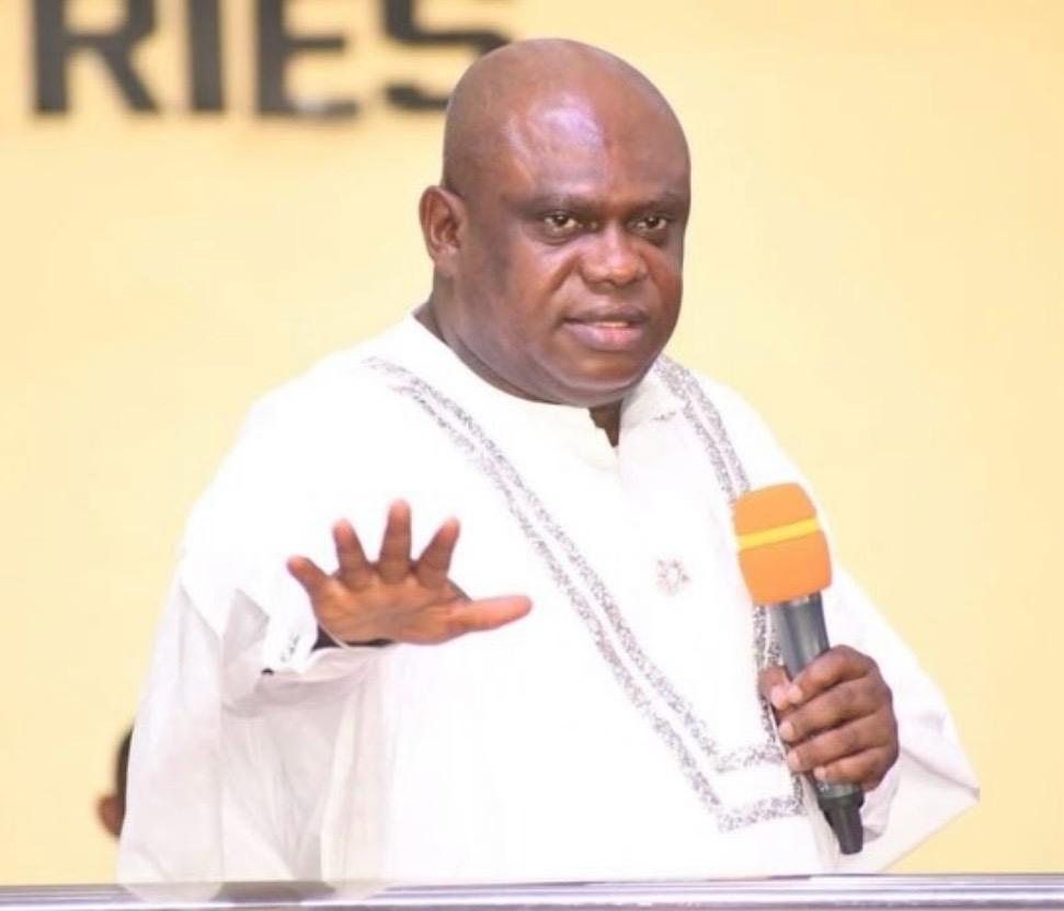 Apostle Chibuzor announcing free housing support for returnees