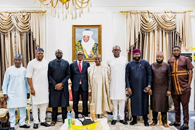 Tambuwal Hosts ADC VP Nominee Amaechi, Praises Court Ruling as Unity Boost Ahead of 2027 Elections