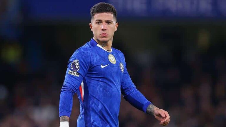 Real Madrid Denies Interest in Chelsea Midfielder Enzo Fernandez Amid Mourinho Rumors
