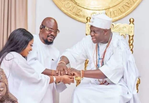 Ooni of Ife Awards Baba Ijesha Chieftaincy Title, Luxury Gifts and Brand‑New Car