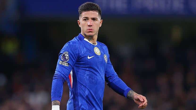 Xabi Alonso Confirms Enzo Fernandez Will Stay at Chelsea Amid Transfer Rumors
