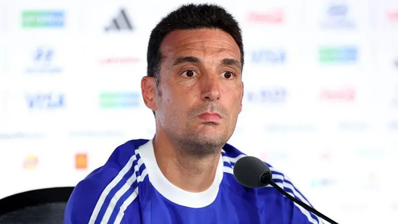 Argentina Coach Lionel Scaloni Calls for Politics‑Free World Cup Semi‑Final Against England