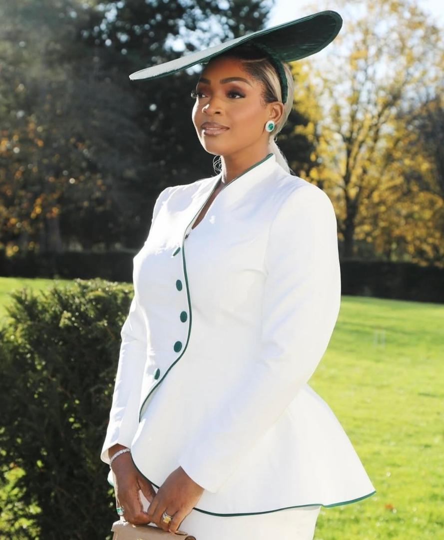 Sharon Adeleke promoting re-rocking outfits on Instagram