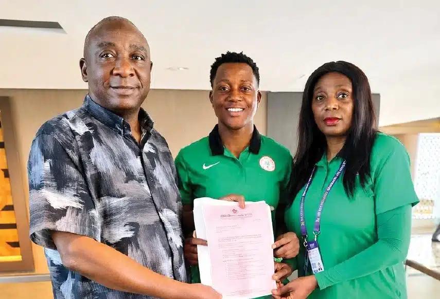 Super Falcons Goalkeeper Chiamaka Nnadozie Receives House Documents Promised After WAFCON Victory