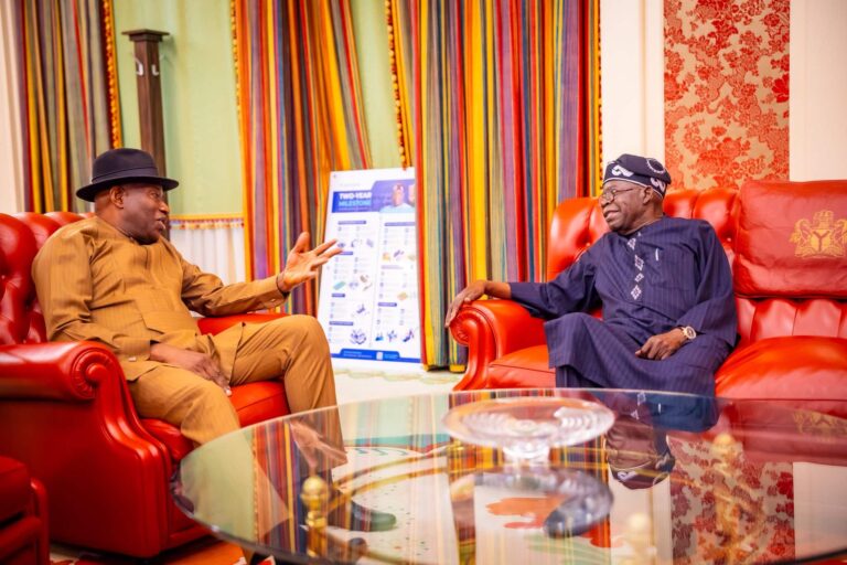 Former President Jonathan Holds Private Meeting with President Tinubu at Aso Rock