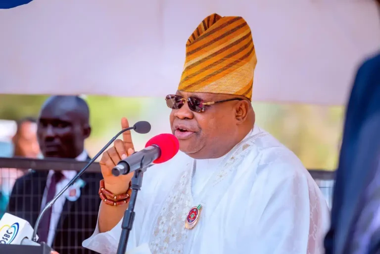 Osun Governor Adeleke Accuses EFCC of Planning to Freeze State Accounts Before Election